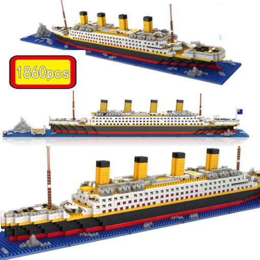 Puzzle building blocks Titanic